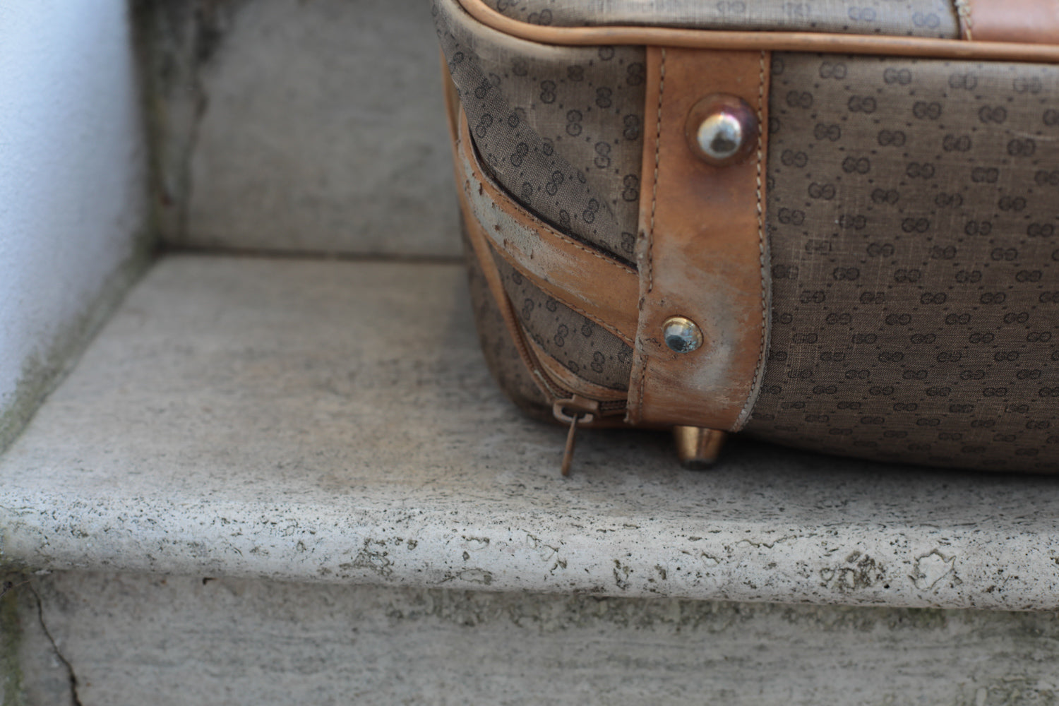 Gucci Vintage 80s Canvas & Leather Suitcase - Medium