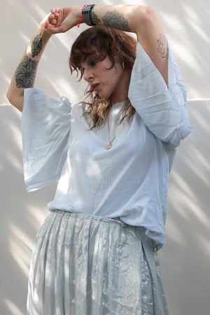 Pomandère Flutter Sleeve Blouse
