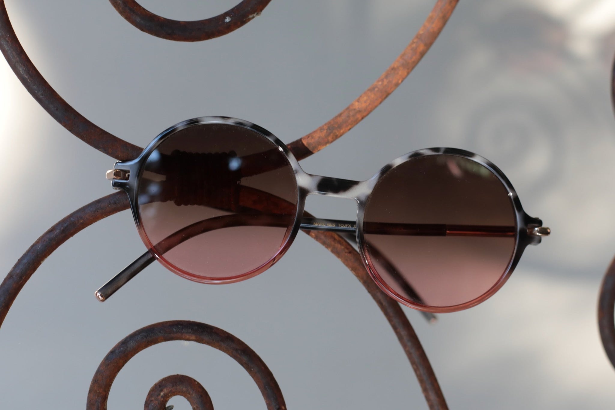 Vintage Marc Jacobs Round Unisex Sunglasses